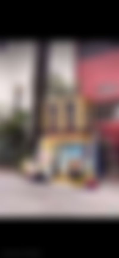 Post media background