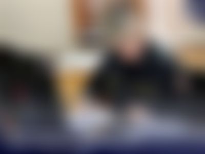 Post media background