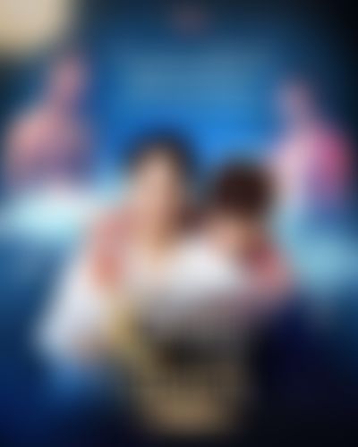 Post media background