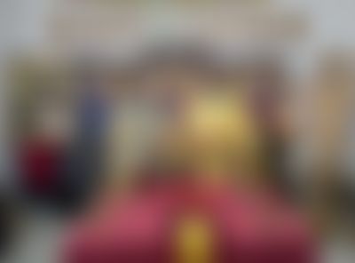 Post media background