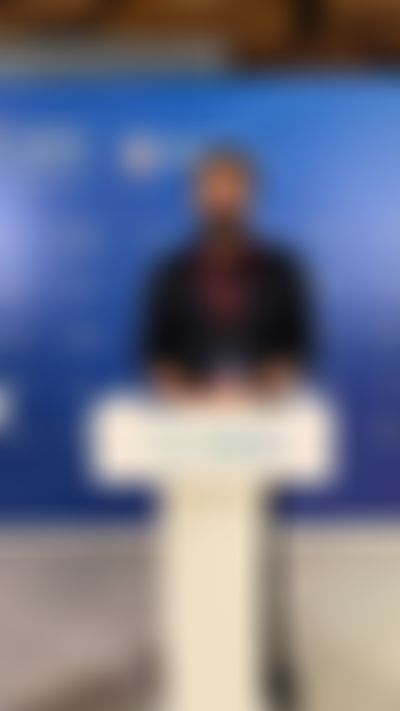 Post media background
