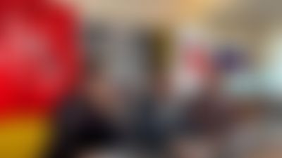 Post media background