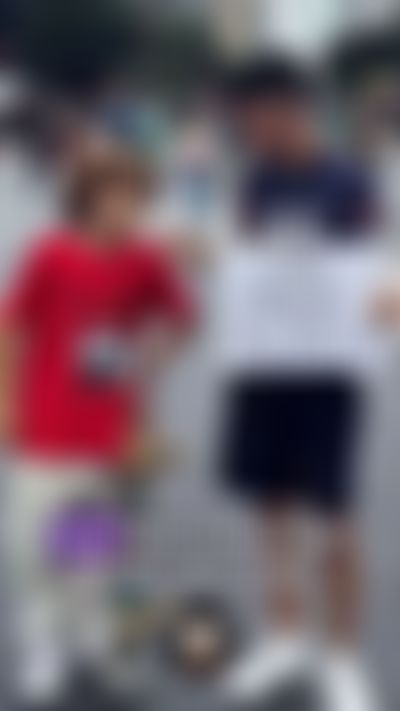 Post media background