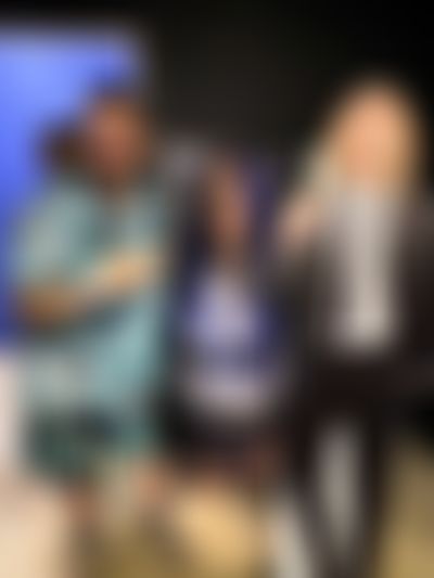 Post media background