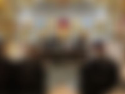 Post media background