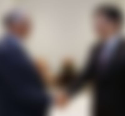 Post media background