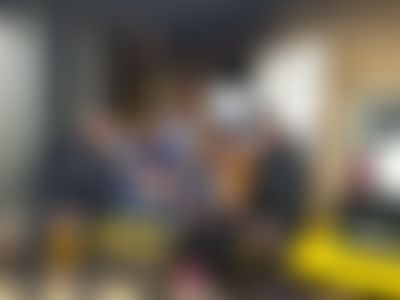 Post media background