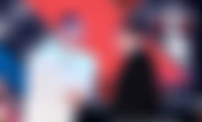 Post media background