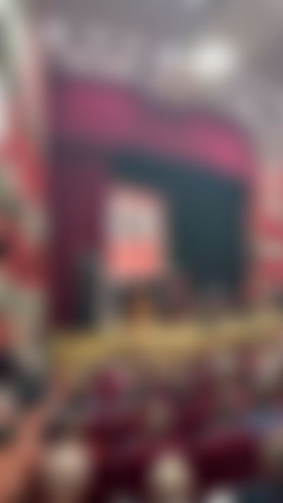 Post media background