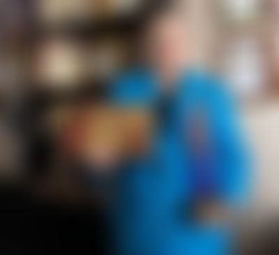 Post media background