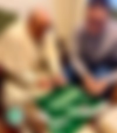 Post media background