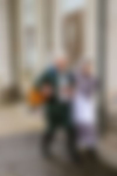 Post media background