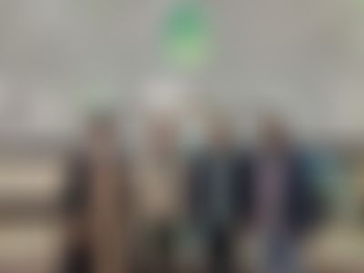Post media background
