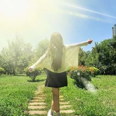 美女1v1裸聊 avatar