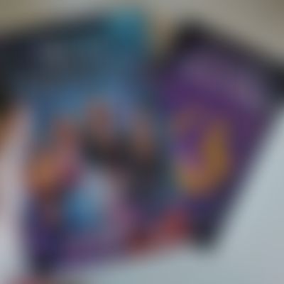 Post media background