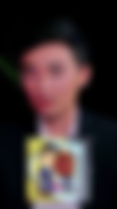 Post media background