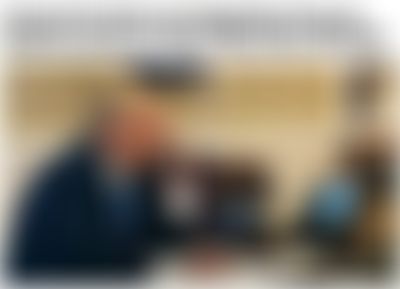Post media background