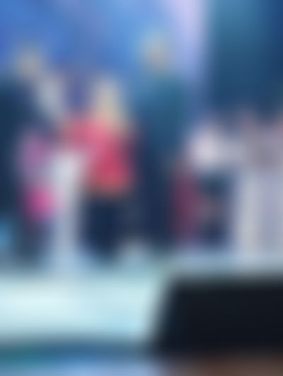 Post media background