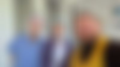 Post media background