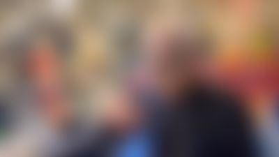 Post media background