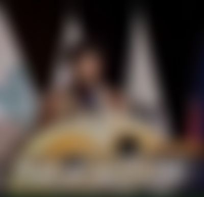 Post media background