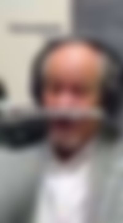 Post media background