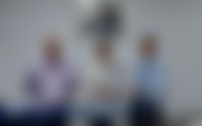 Post media background