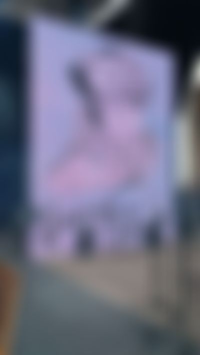 Post media background