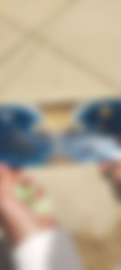 Post media background