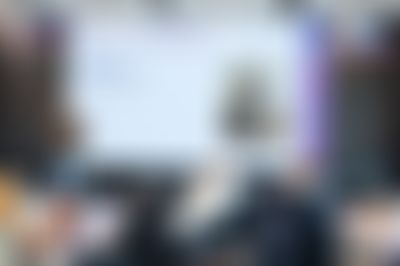 Post media background