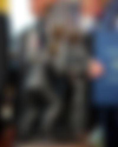 Post media background