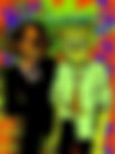 Post media background