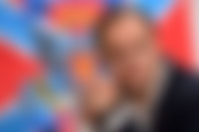 Post media background