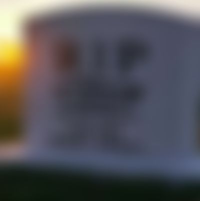 Post media background