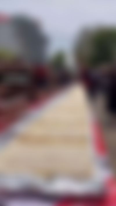 Post media background