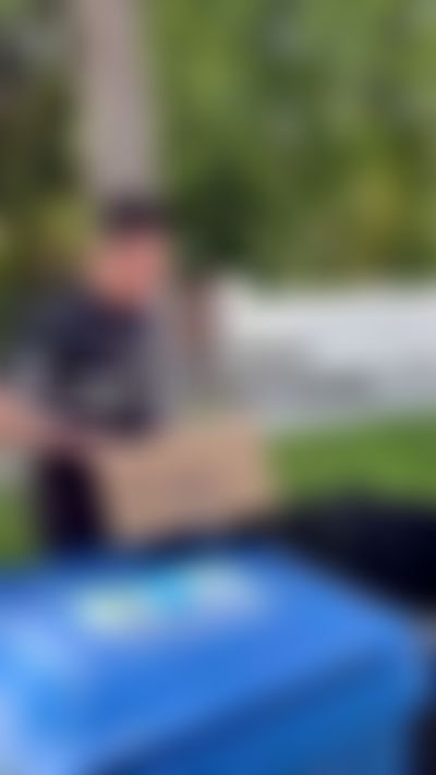 Post media background