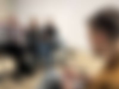 Post media background