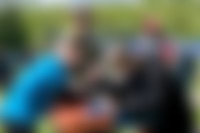 Post media background
