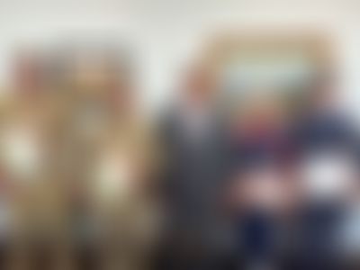 Post media background