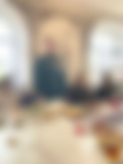 Post media background