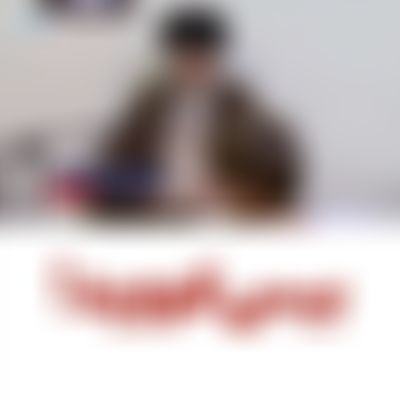 Post media background