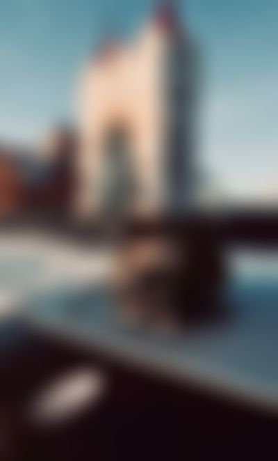 Post media background