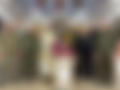 Post media background