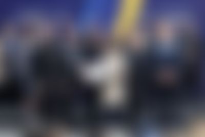 Post media background