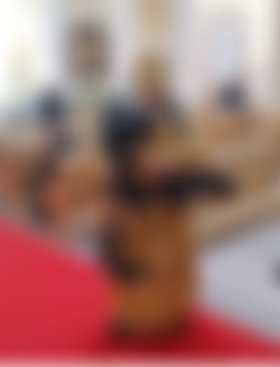 Post media background
