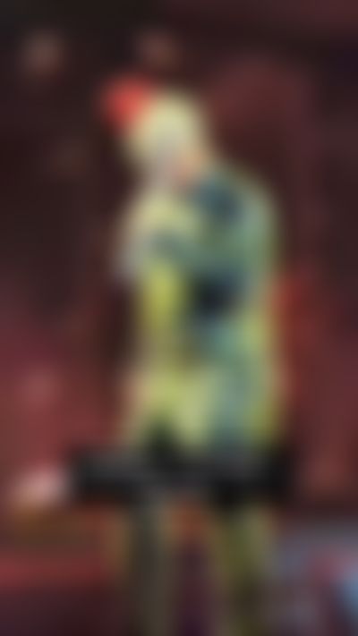 Post media background