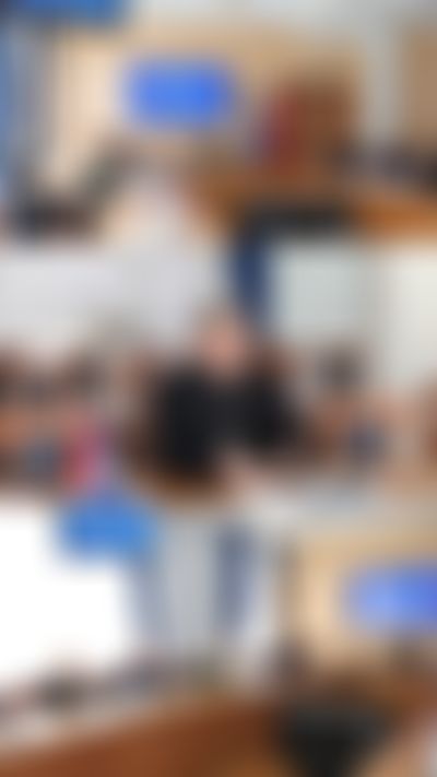 Post media background