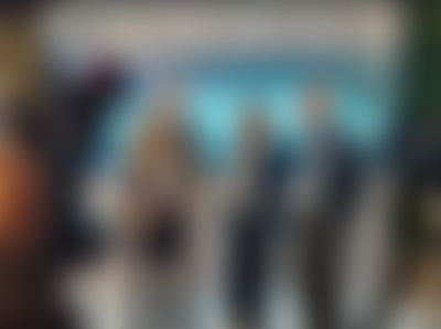 Post media background