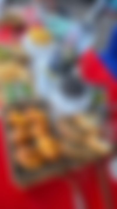 Post media background