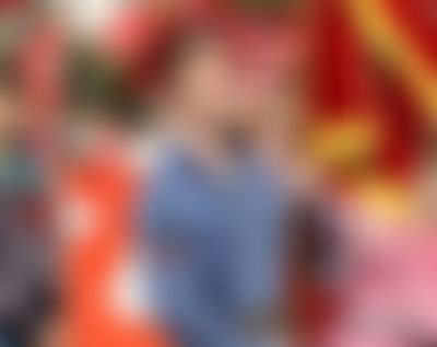 Post media background